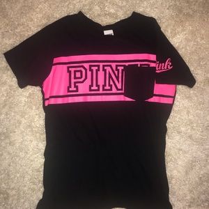 Vs pink t-shirt